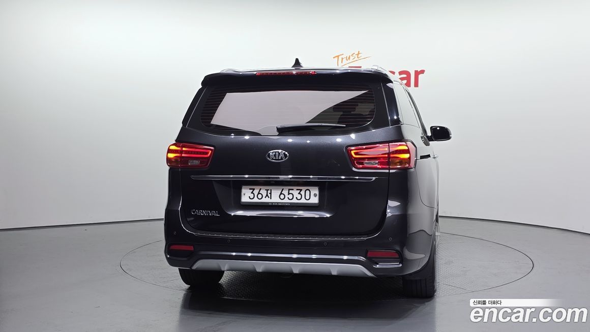 Kia Canival 2019