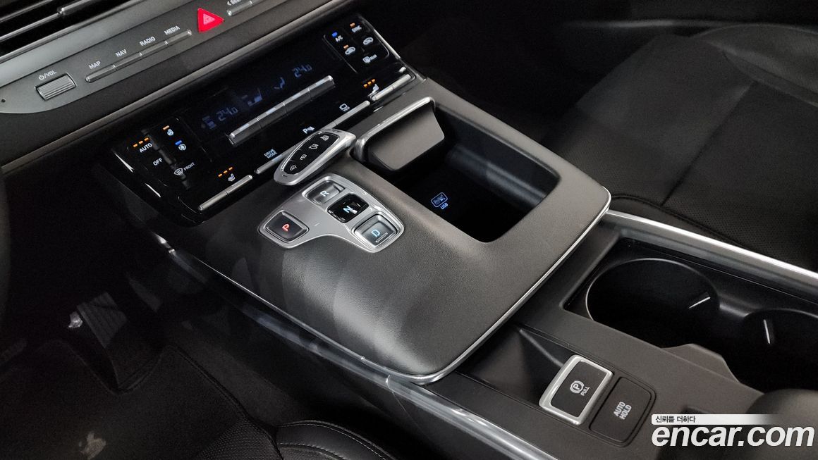 Hyundai Grandeur 2021