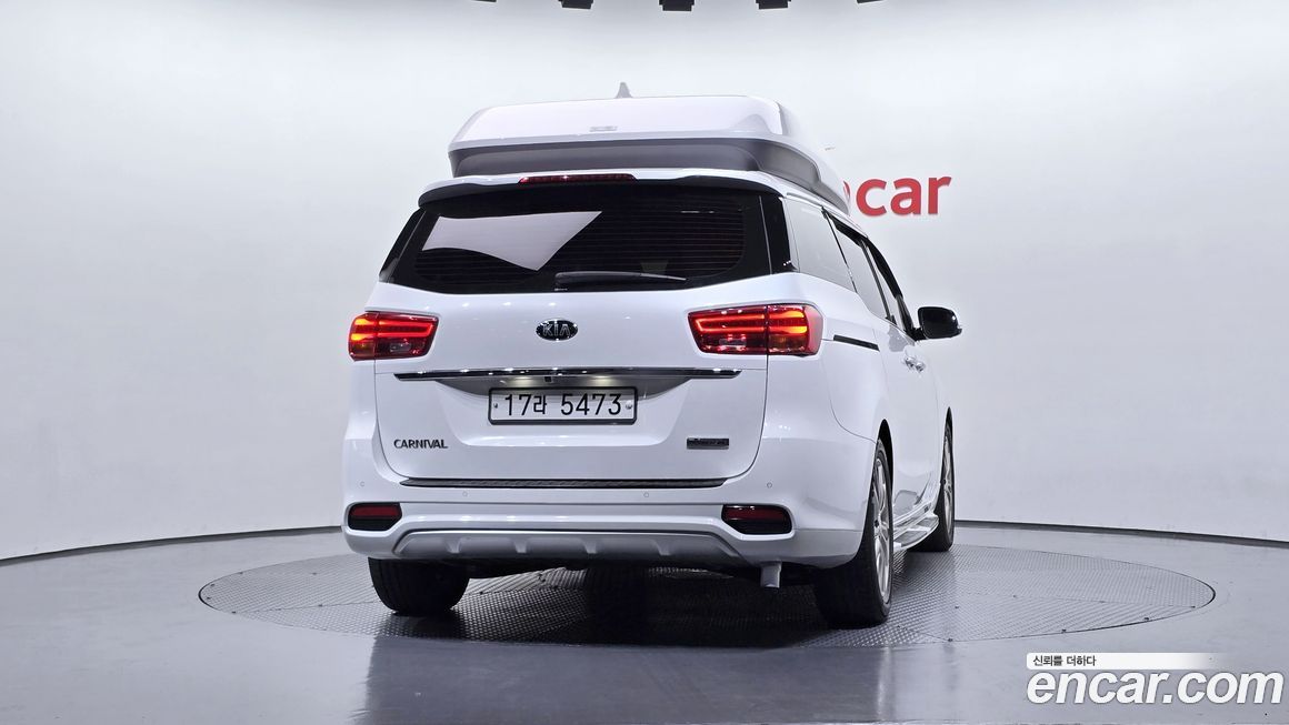 Kia Canival 2019