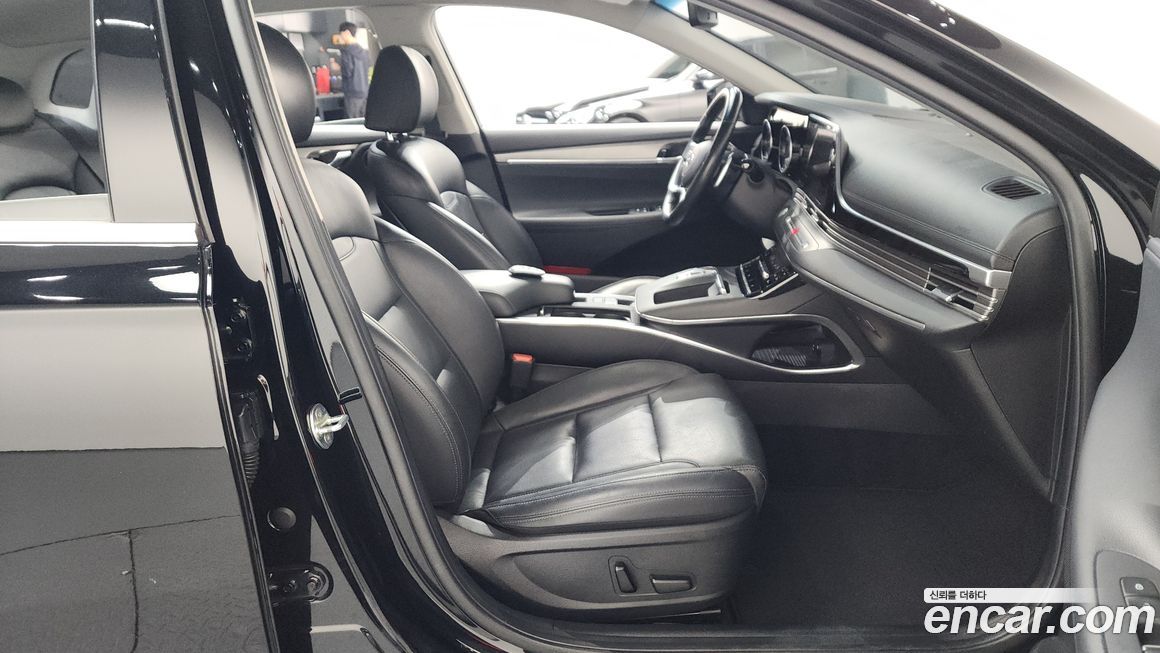 Hyundai Grandeur 2021