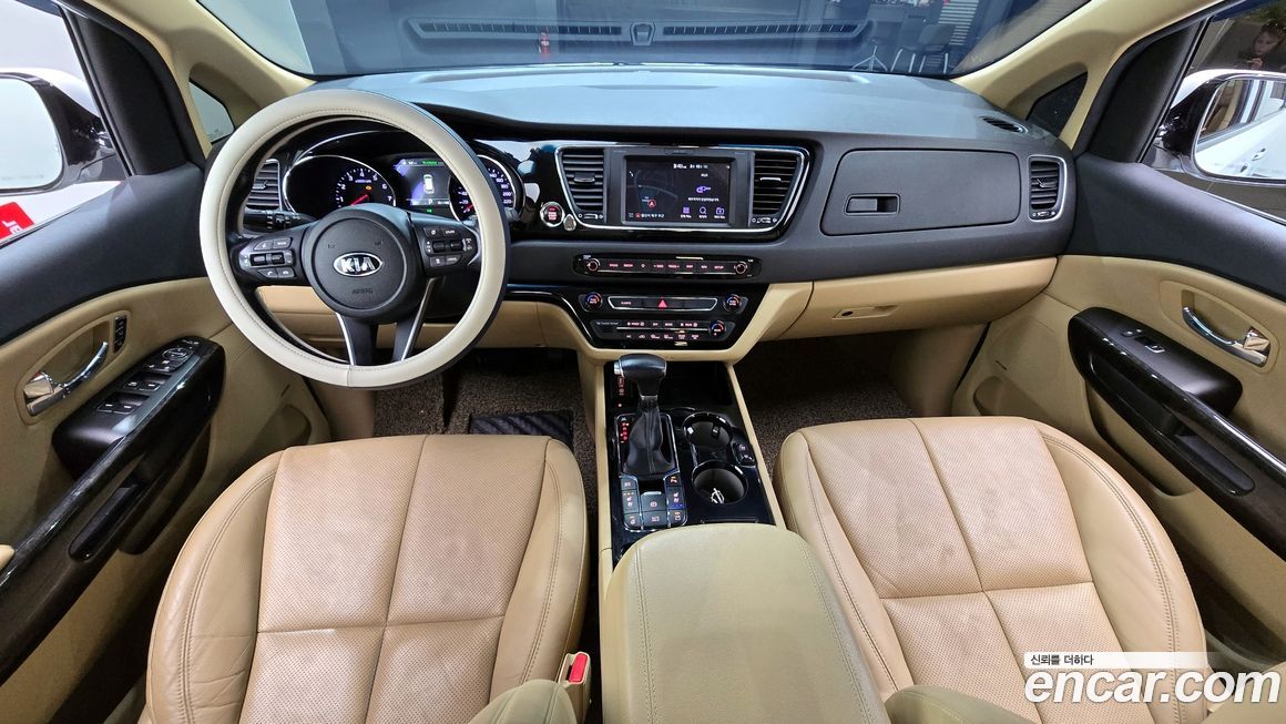 Kia Canival 2019