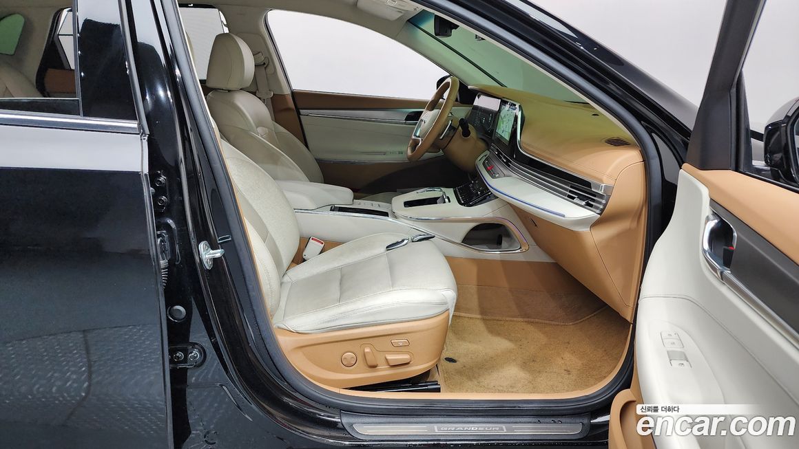 Hyundai Grandeur 2021