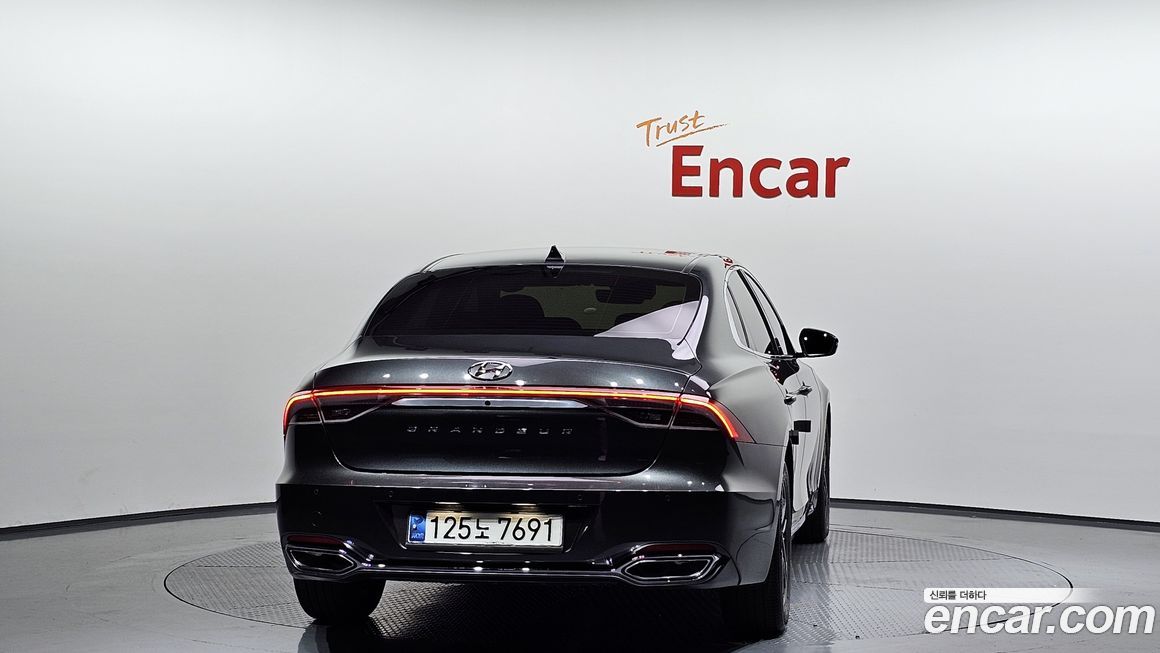 Hyundai Grandeur 2021