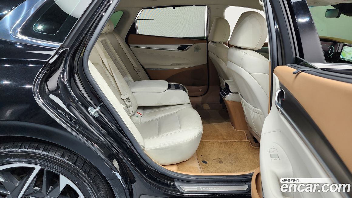 Hyundai Grandeur 2021