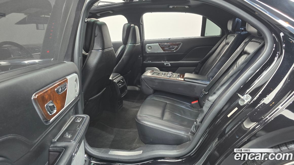 Lincoln Continental 2019