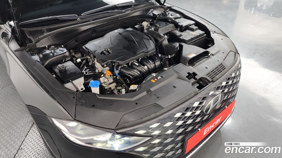 Hyundai Grandeur 2021