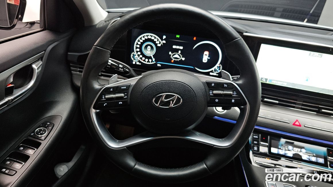 Hyundai Grandeur 2022