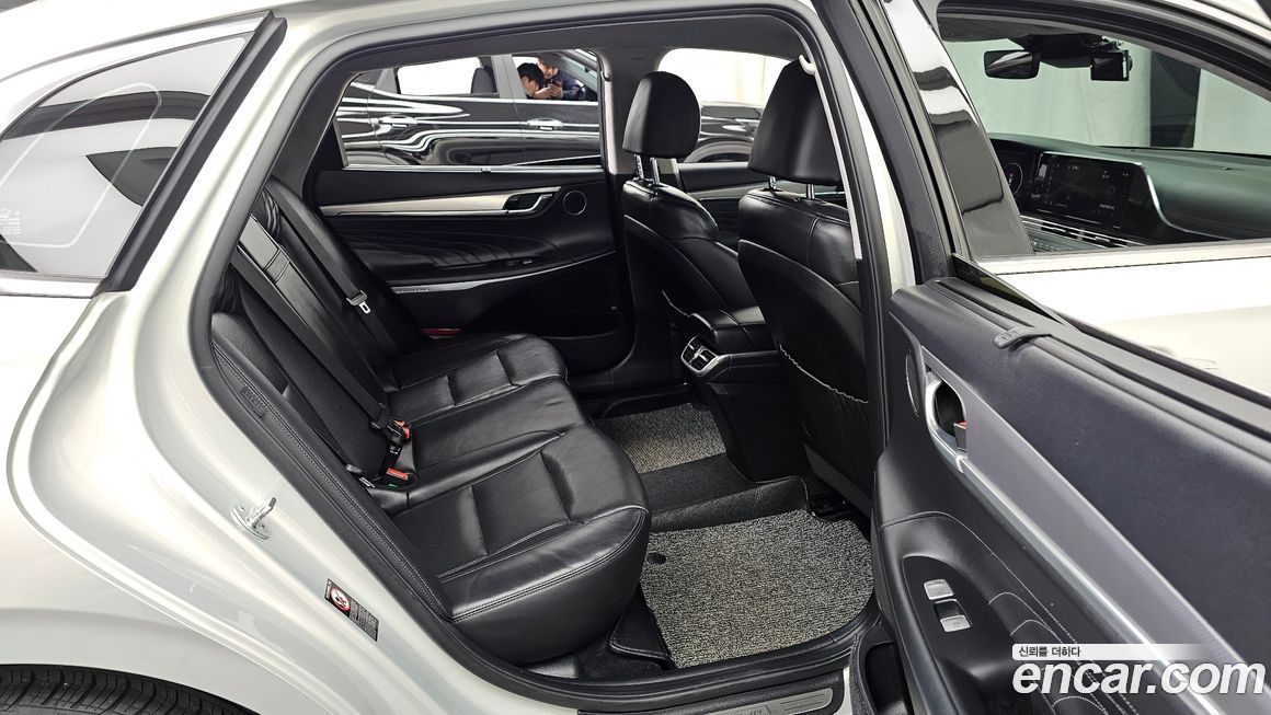 Hyundai Grandeur 2020