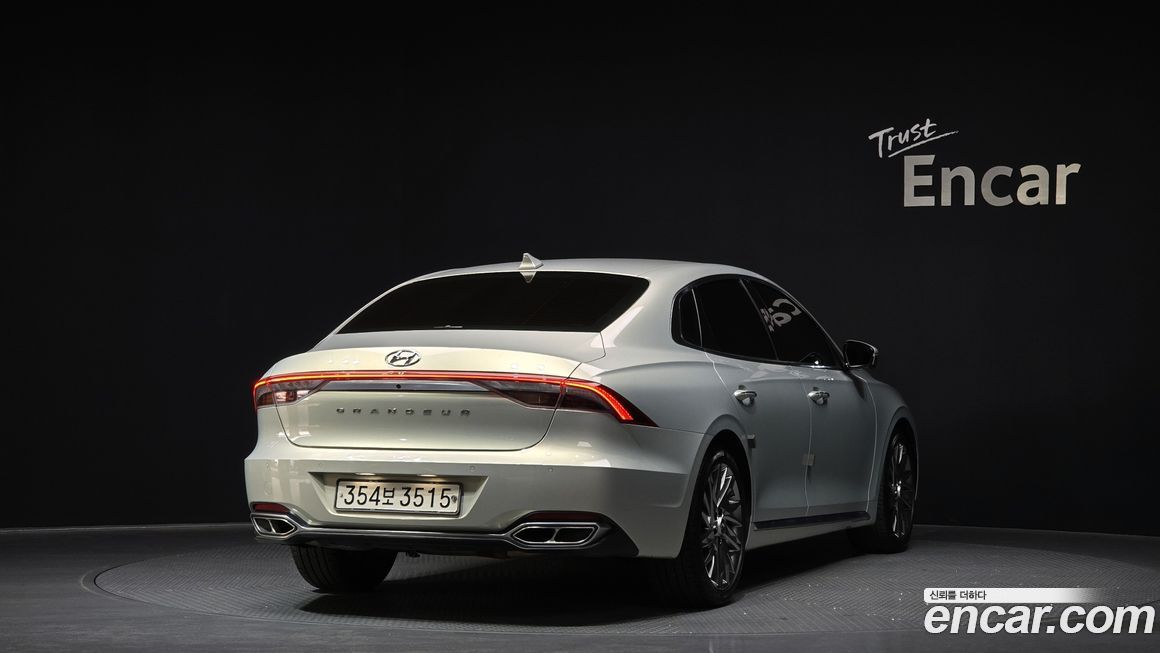 Hyundai Grandeur 2020