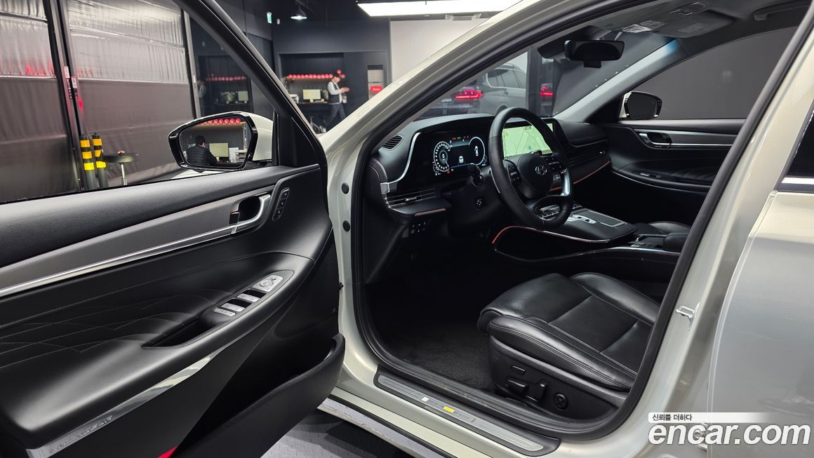 Hyundai Grandeur 2020