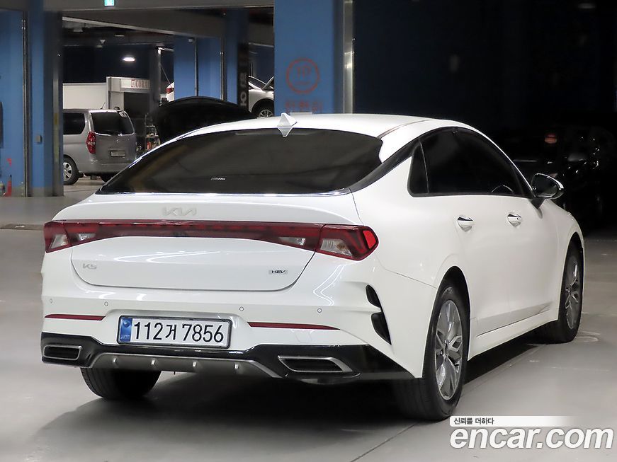 Kia K5 2023