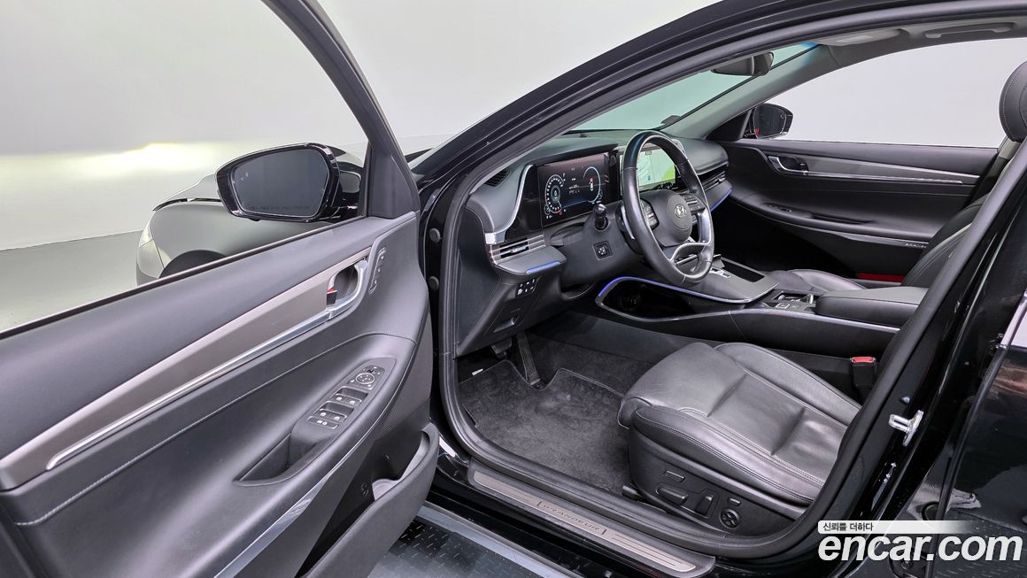 Hyundai Grandeur 2022