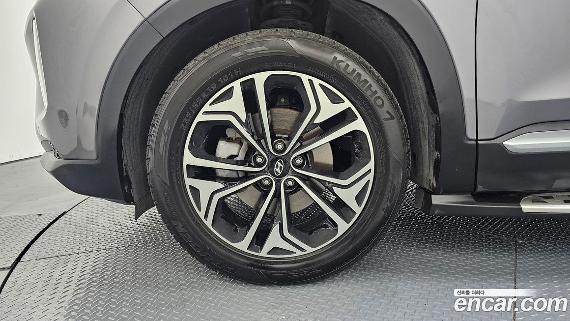 Hyundai Santafe 2020