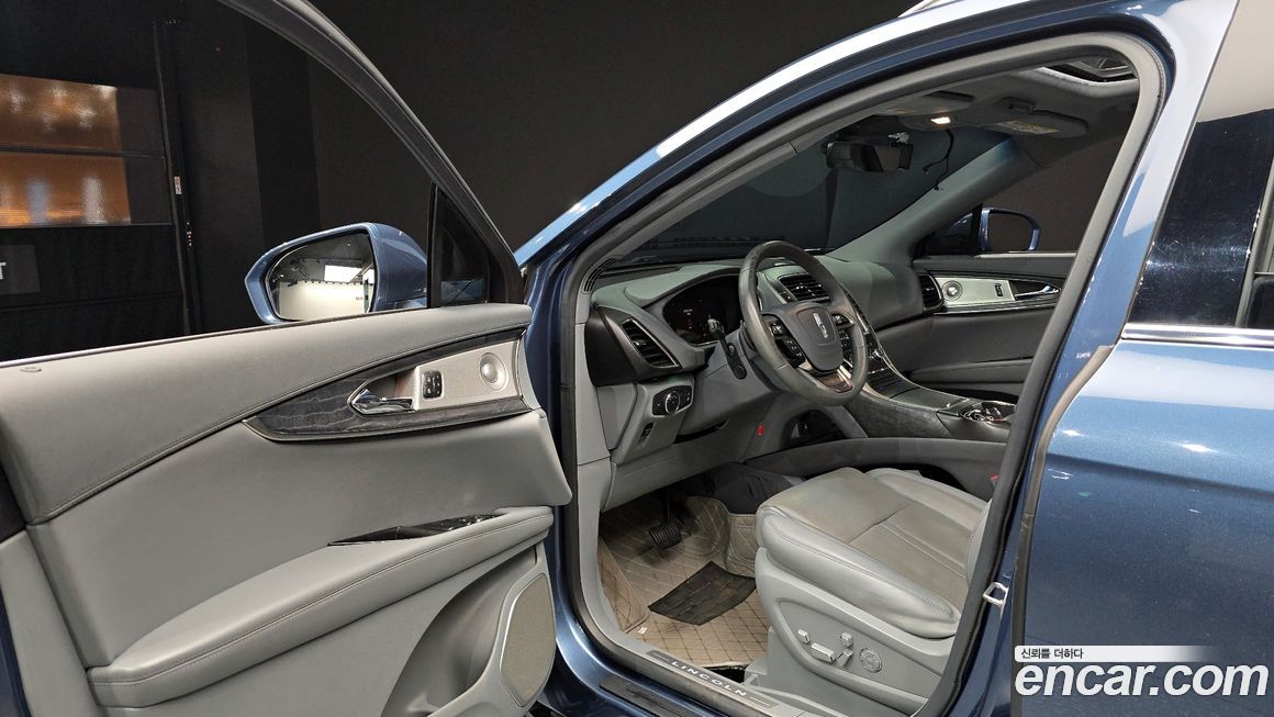 Lincoln Nautilus 2019