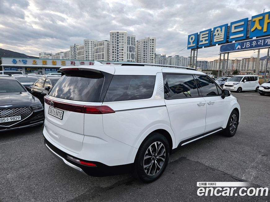 Kia Canival 2021