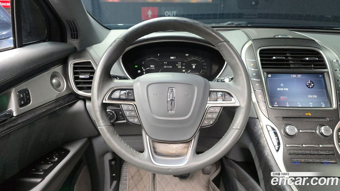 Lincoln Nautilus 2019