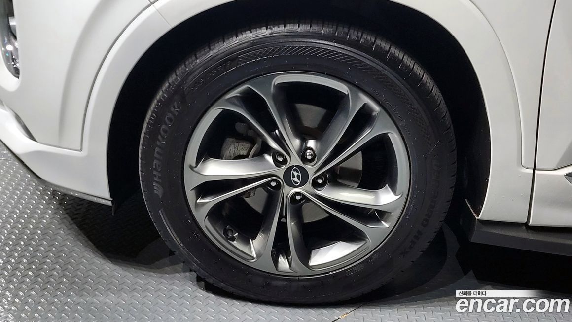 Hyundai Santafe 2020