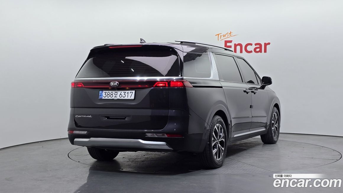 Kia Canival 2021