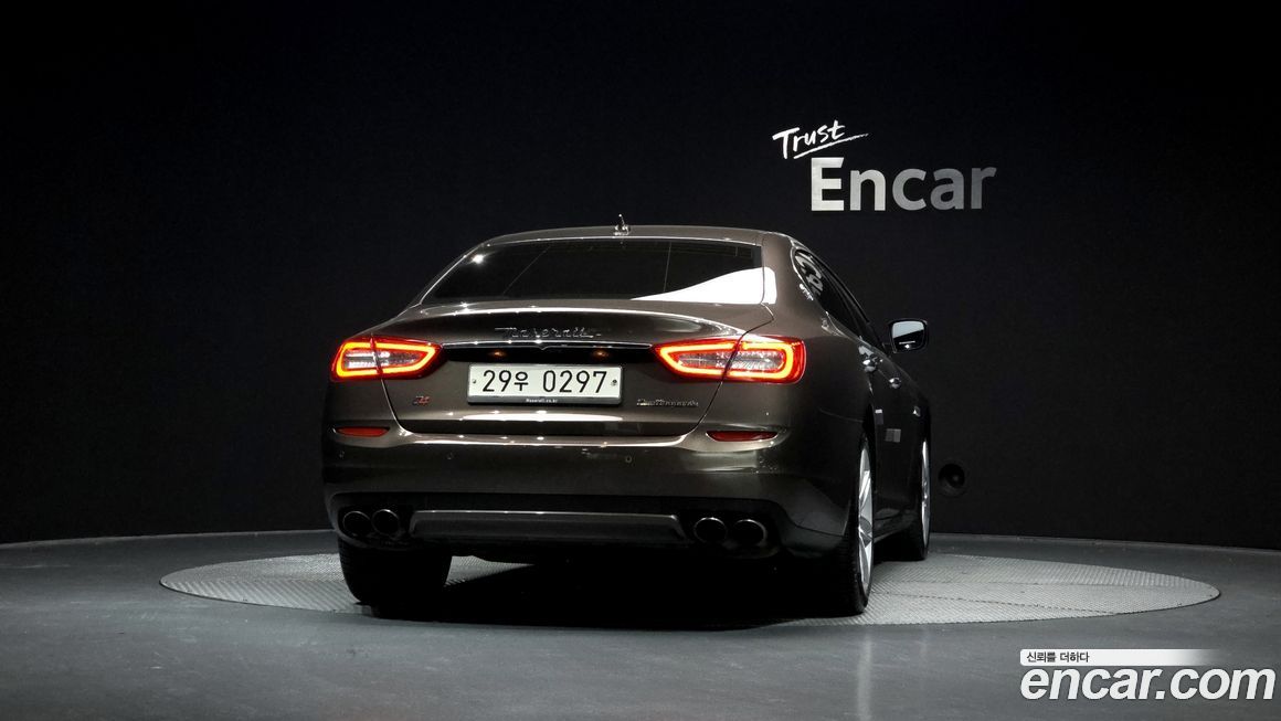 Maserati Quattroporte 2016