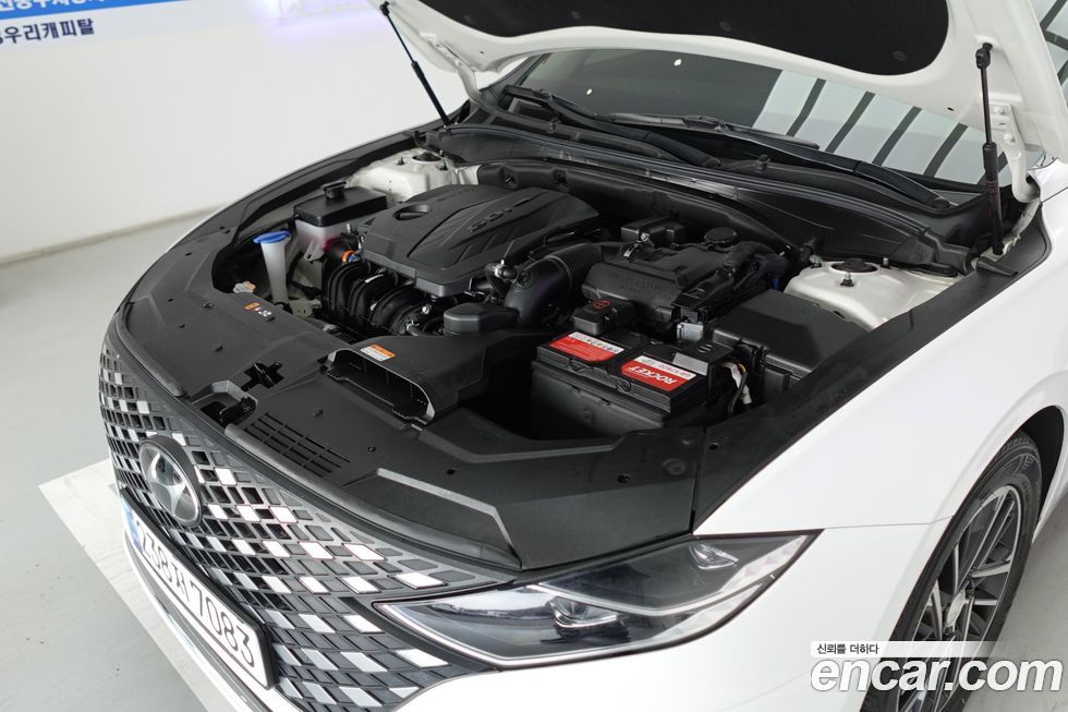 Hyundai Grandeur 2021