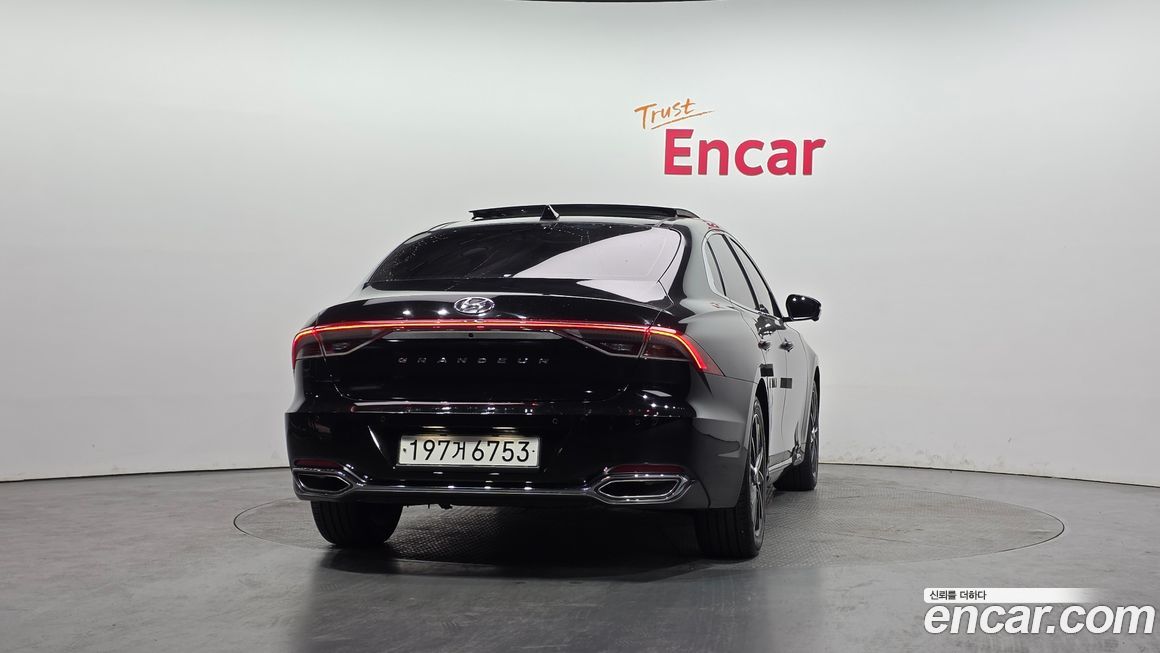 Hyundai Grandeur 2023