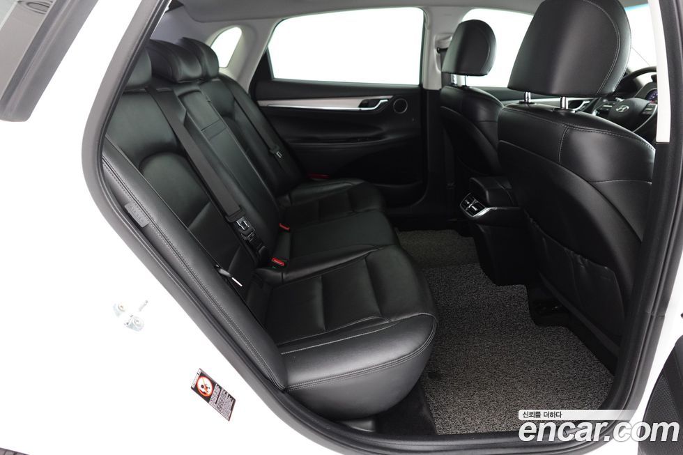 Hyundai Grandeur 2021