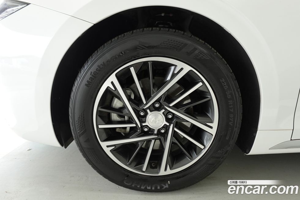 Hyundai Grandeur 2021