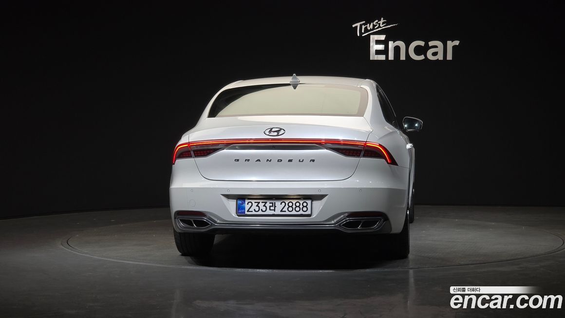 Hyundai Grandeur 2020