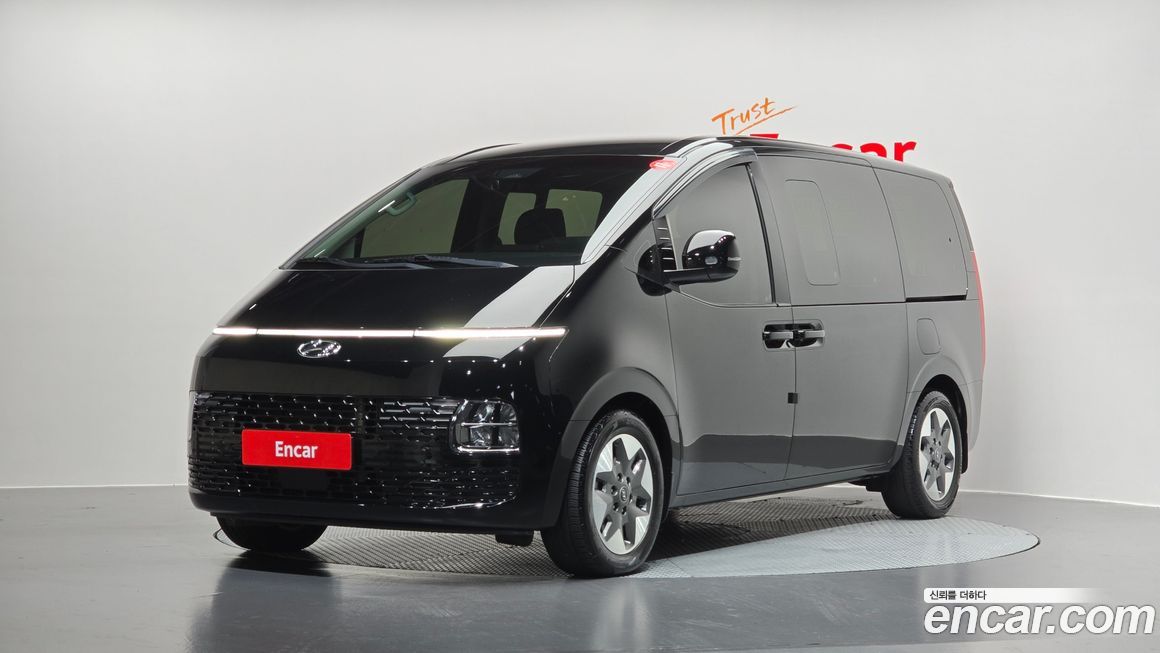 Hyundai Staria 2022