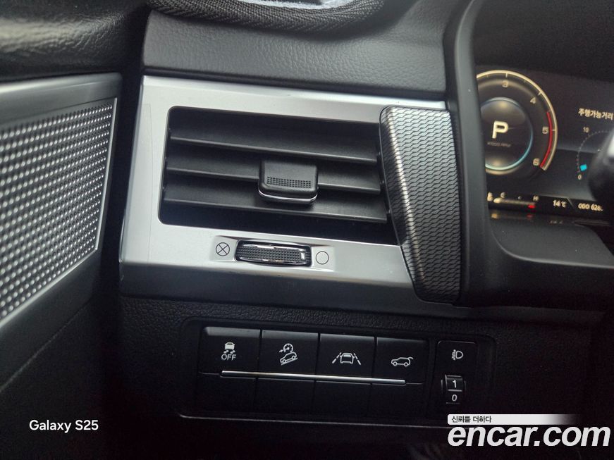 KG_Mobility_Ssangyong Rexton 2021