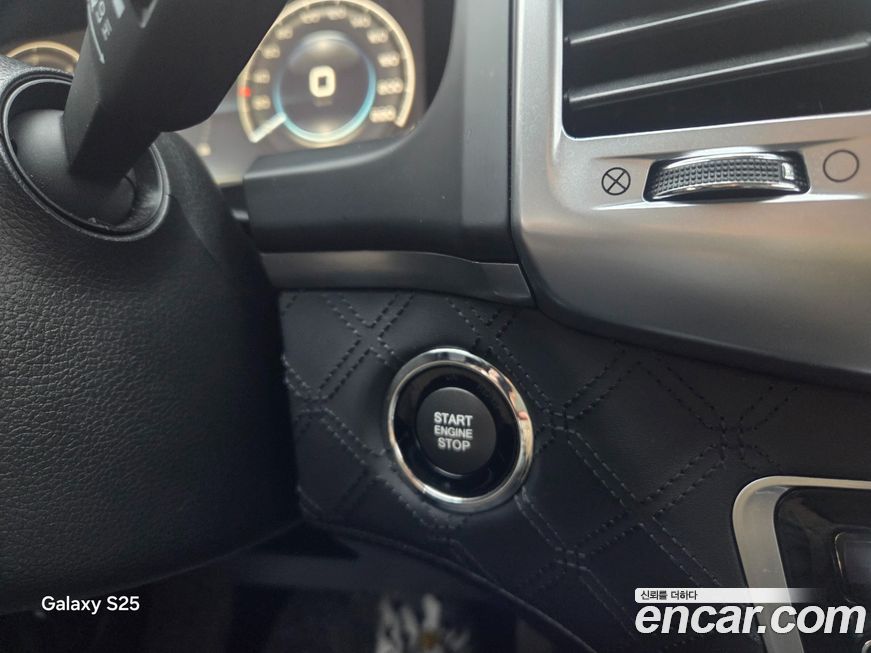 KG_Mobility_Ssangyong Rexton 2021