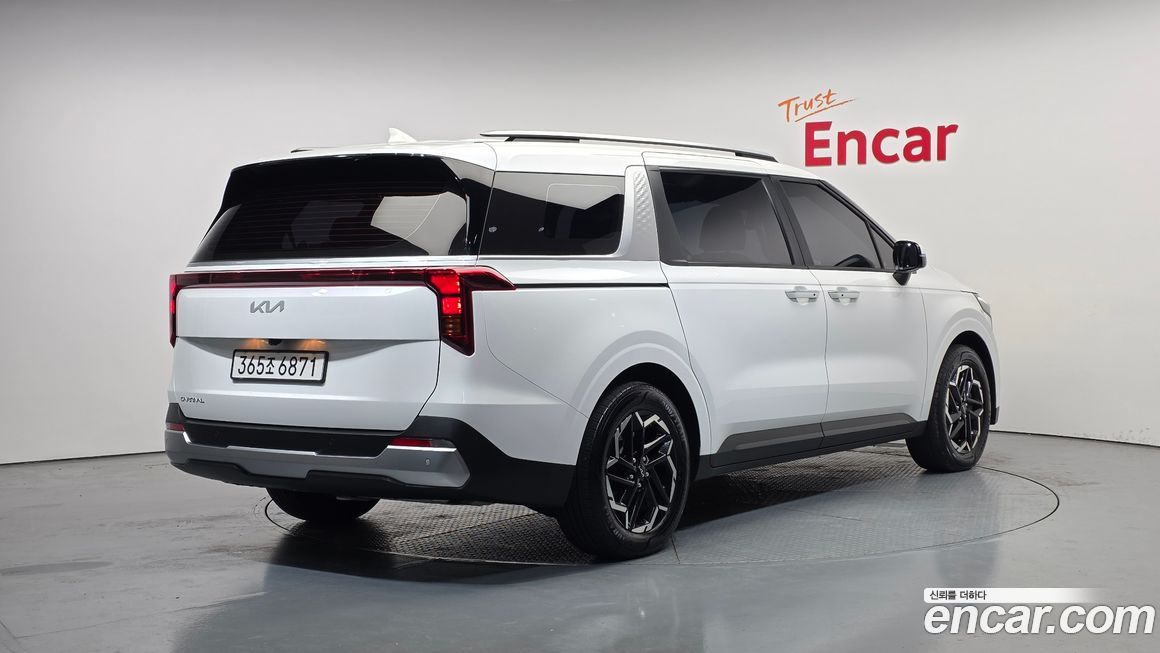 Kia Canival 2024