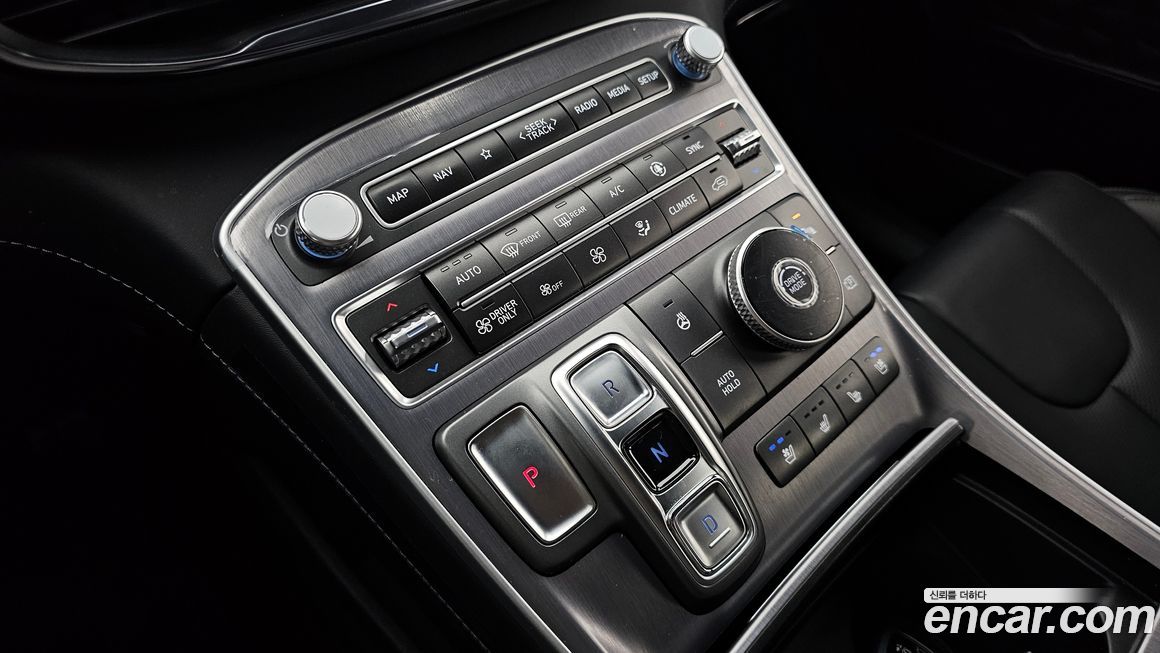 Hyundai Santafe 2022