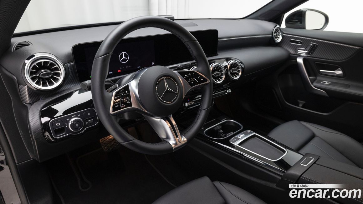 Mercedes-Benz A-Class 2025