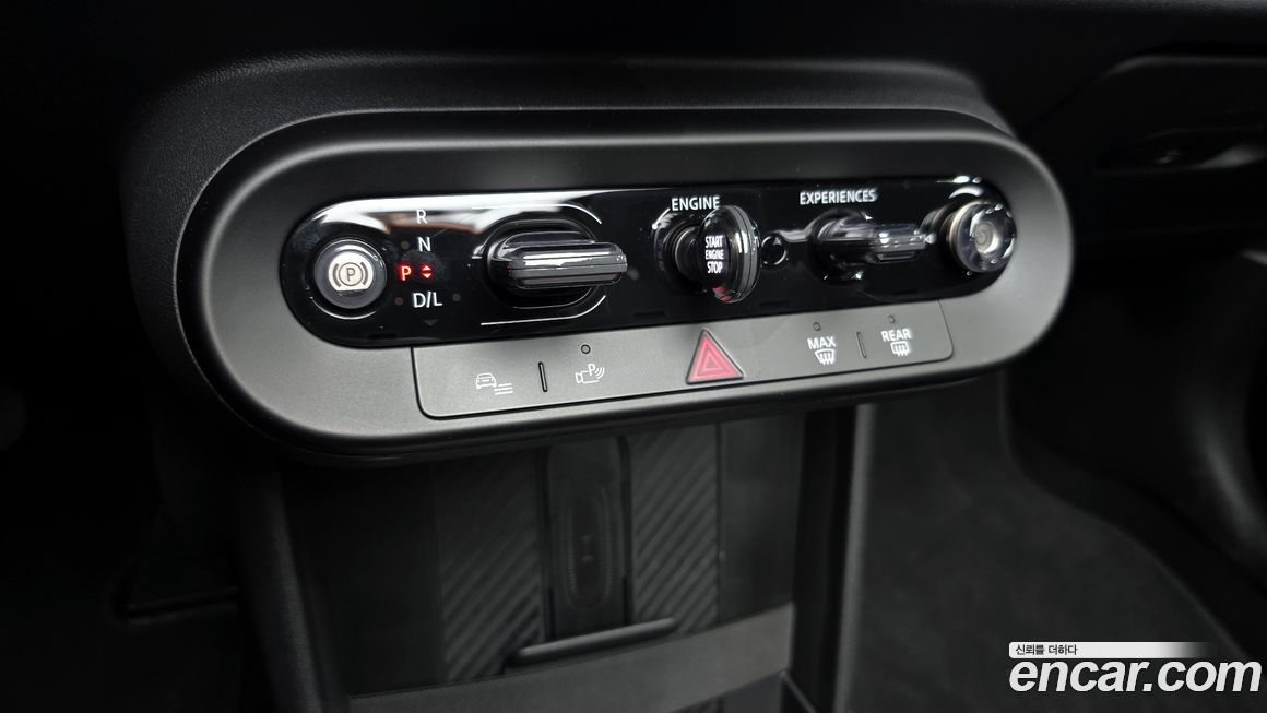 Mini Cooper Convertible 2025