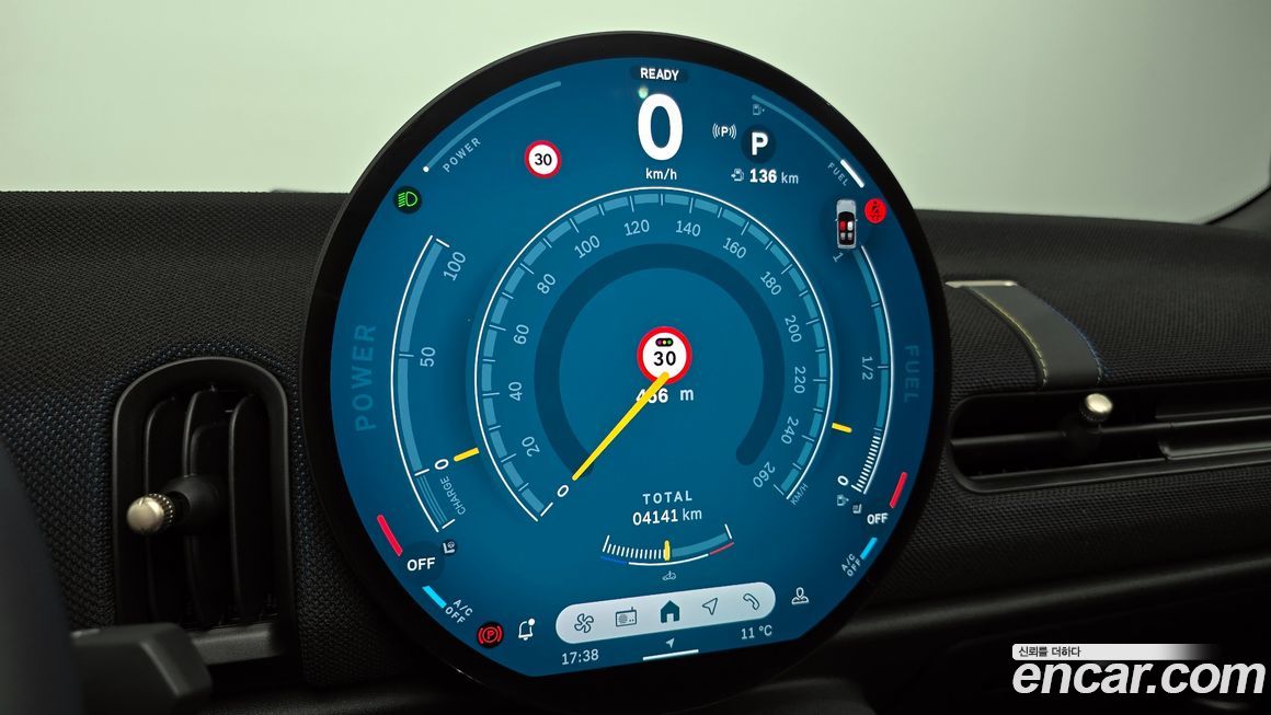 Mini Cooper Convertible 2025