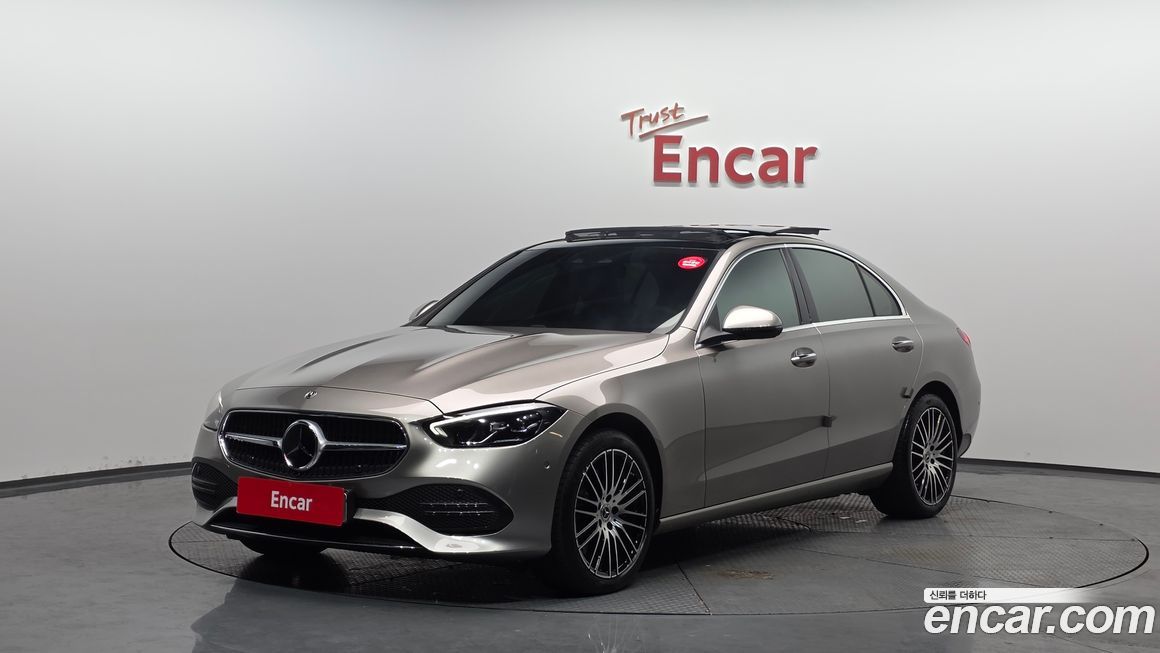 Mercedes-Benz C-Class 2022