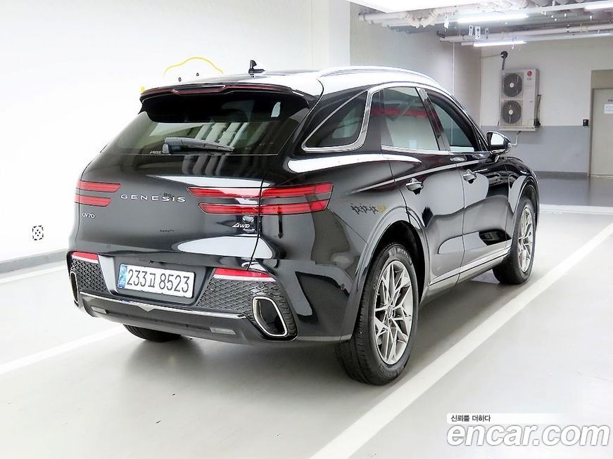 Genesis GV70 2023
