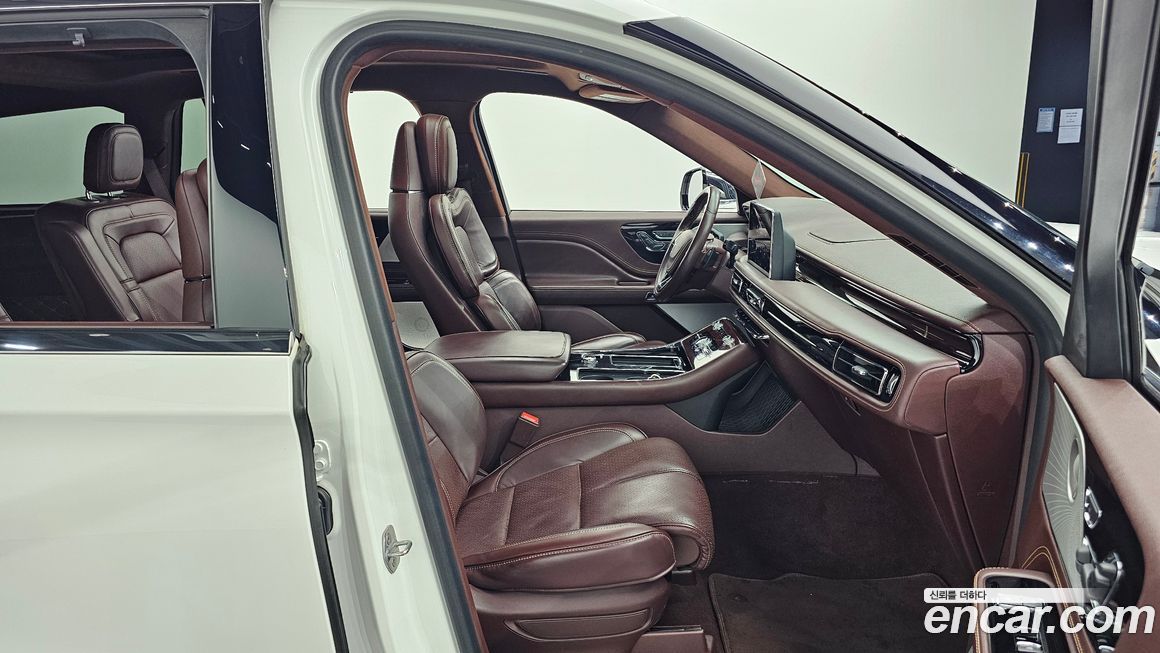 Lincoln Aviator 2021