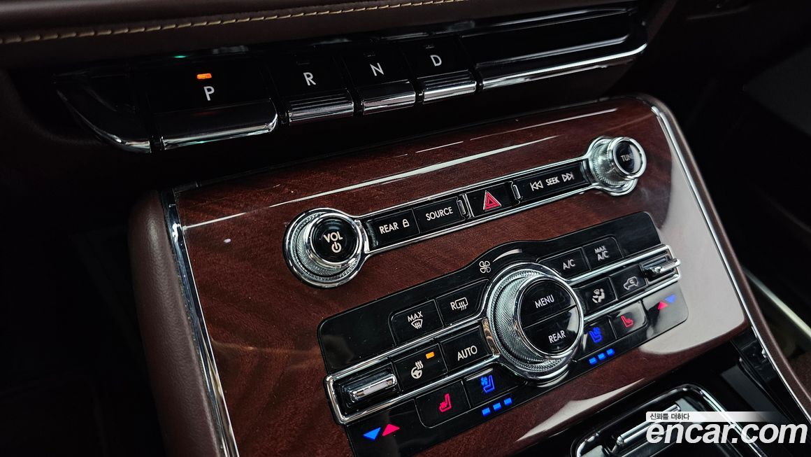 Lincoln Aviator 2021