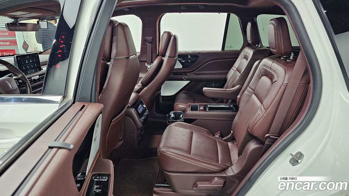 Lincoln Aviator 2021