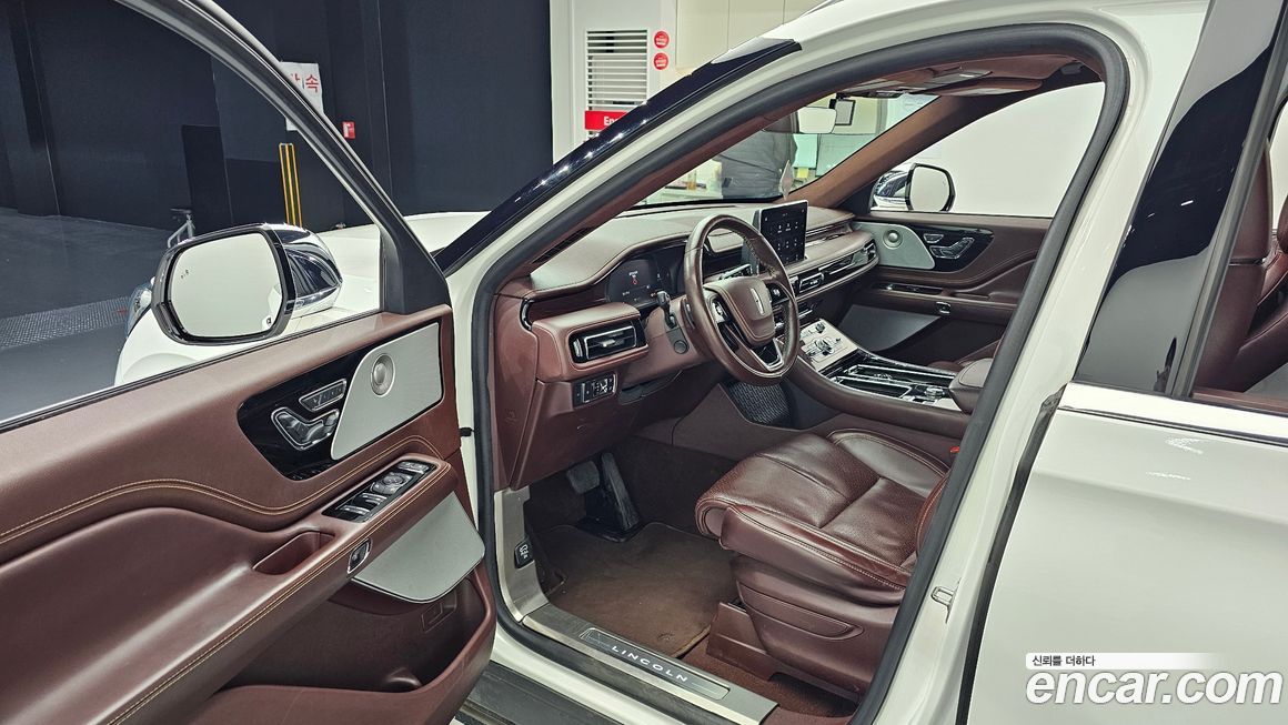 Lincoln Aviator 2021