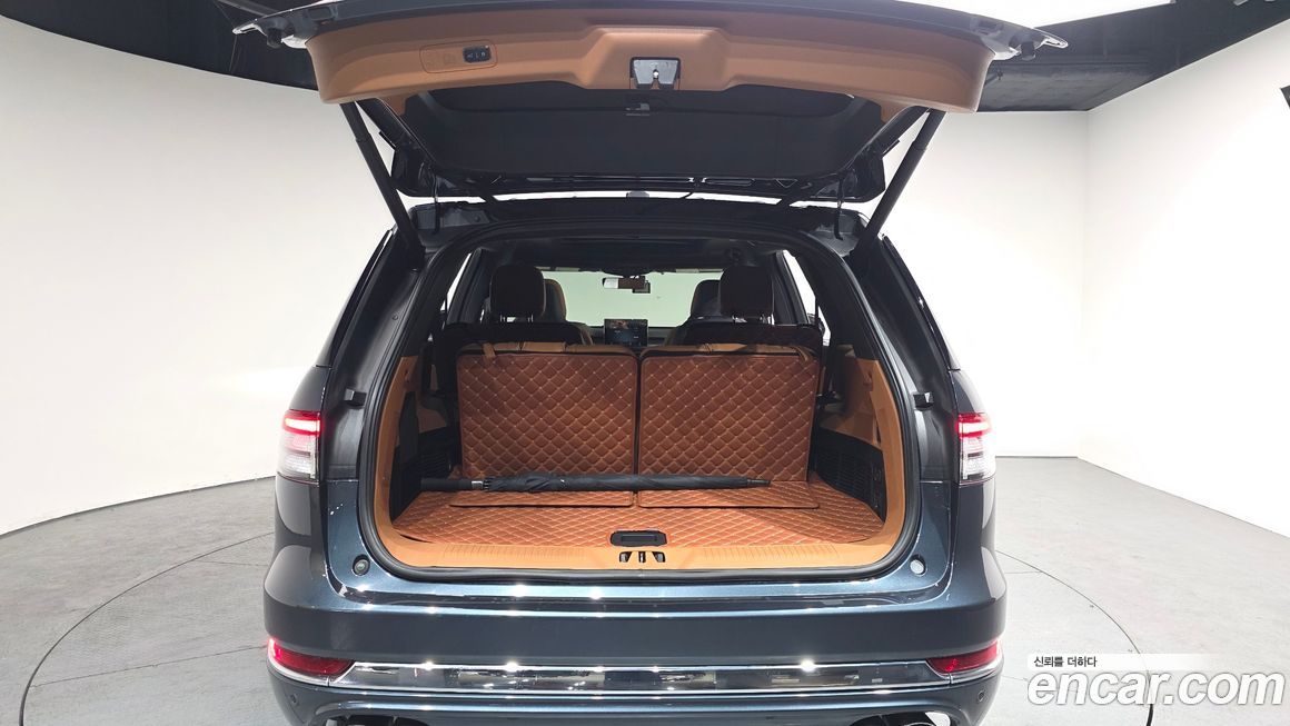 Lincoln Aviator 2023