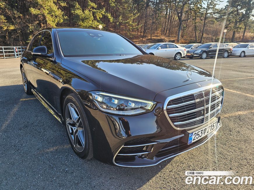 Mercedes-Benz S-Class 2022
