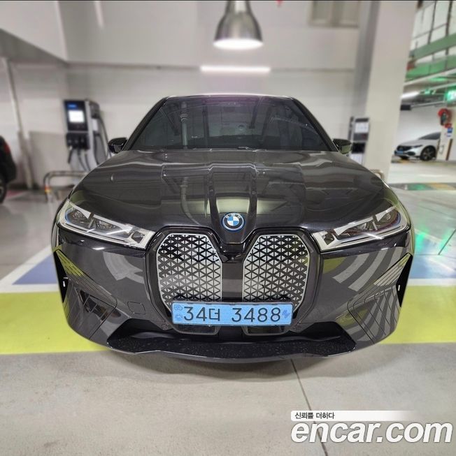 BMW iX 2023