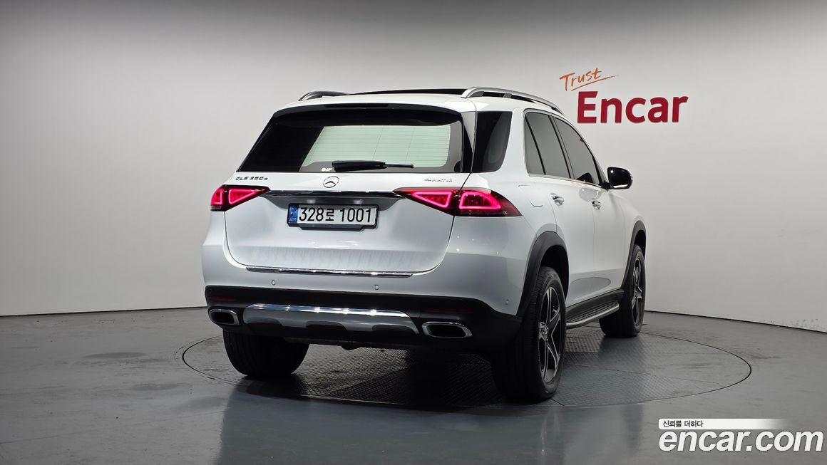 Mercedes-Benz GLE-Class 2022