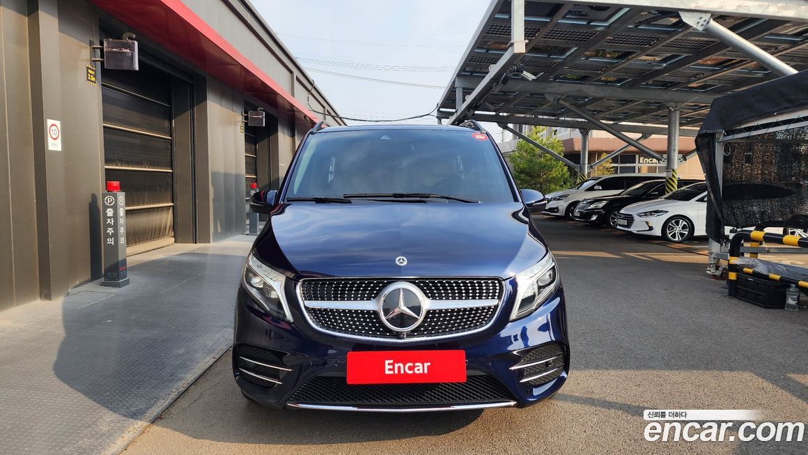 Mercedes-Benz V-Class 2022