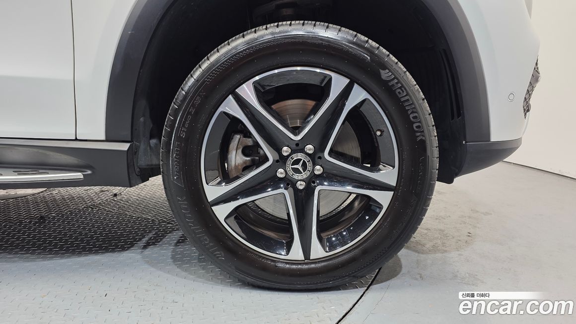 Mercedes-Benz GLE-Class 2022