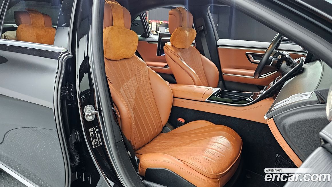 Mercedes-Benz S-Class 2021