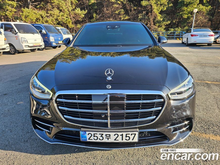 Mercedes-Benz S-Class 2022
